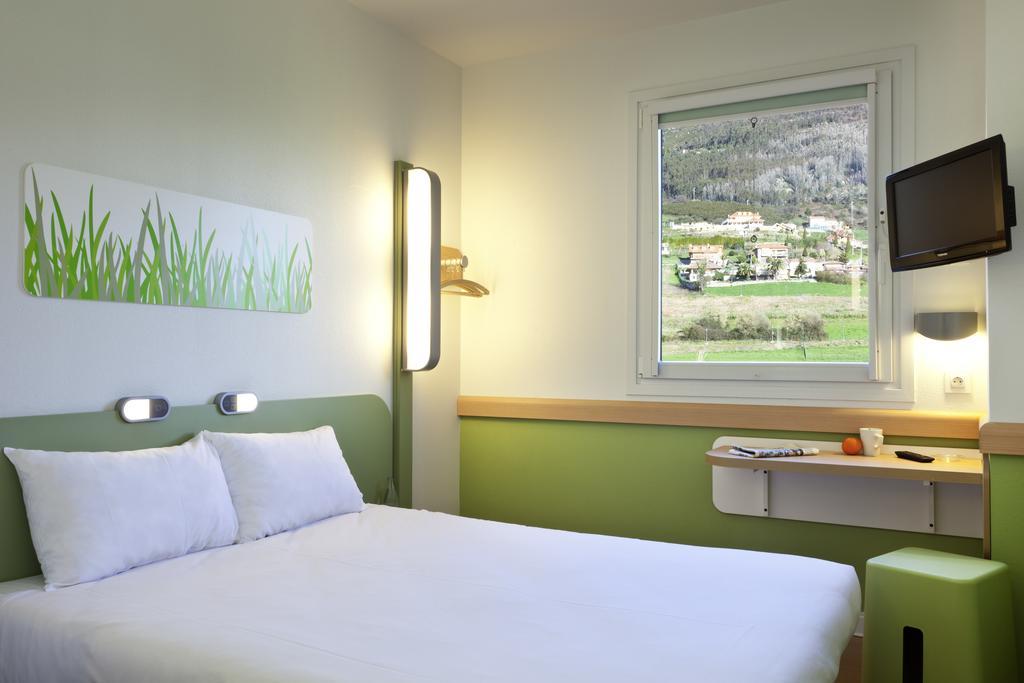 Ibis Budget Madrid Alcala De Henares La Dehesa Екстер'єр фото