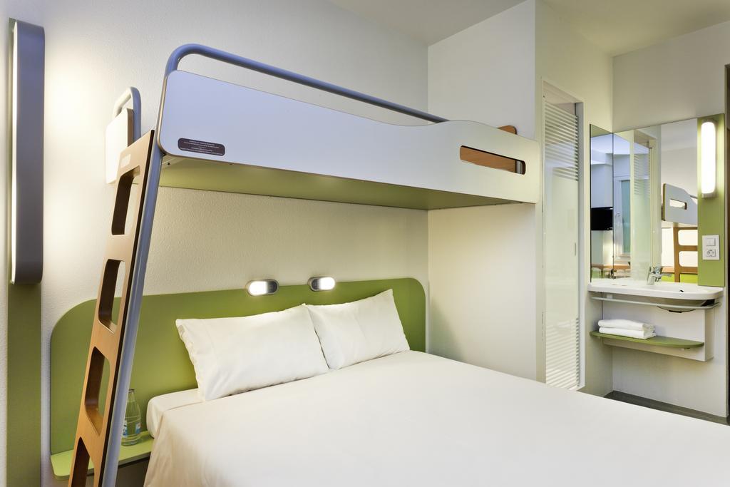 Ibis Budget Madrid Alcala De Henares La Dehesa Екстер'єр фото